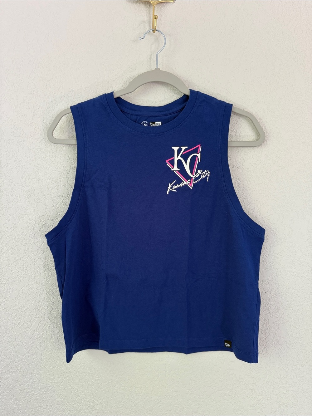 BRAND NEW New Era MLB KANSAS CITY women’s muscle tee